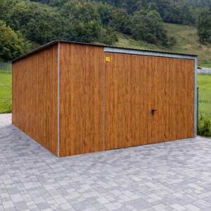 Garaż blaszany 4x5- blacha w kolorze drewnopodobnym dąb multigoss, spad dachu na tył, brama podnoszona do góry