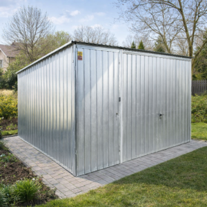 Garaż blaszany 4x5- blacha ocynkowana, spad dachu na tył, brama podnoszona do góry, drzwiczki, profil 30x30